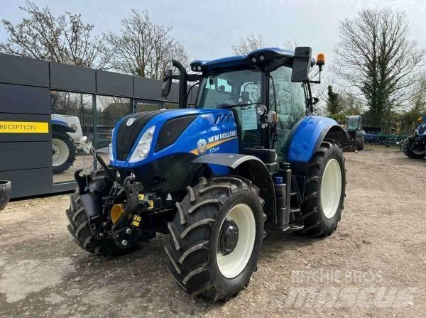 New Holland T7.225 Traktorji