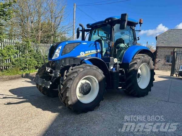 New Holland T7.225 Traktorji