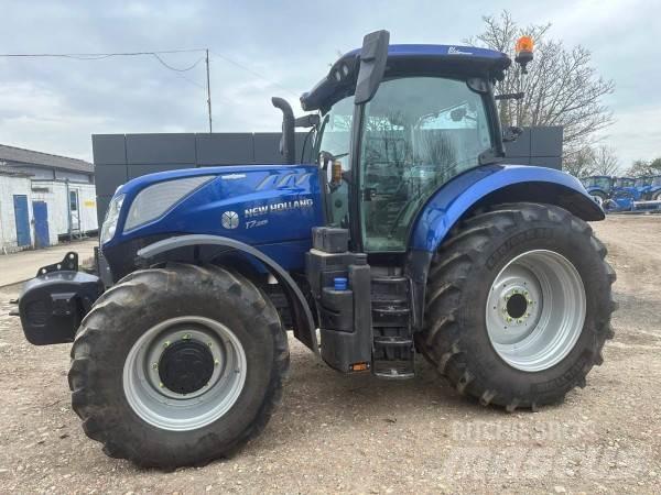 New Holland T7.225 Traktorji