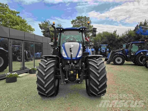 New Holland T7.260 Traktorji