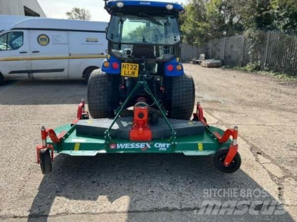 Wessex CMT 210 Traktorji