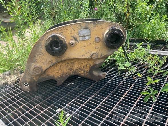 CAT 320 Hitre spojke
