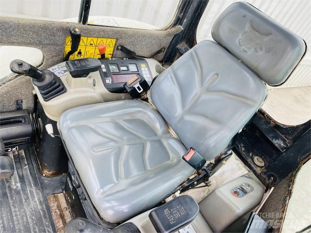 Bobcat 428 Mini bagri <7t