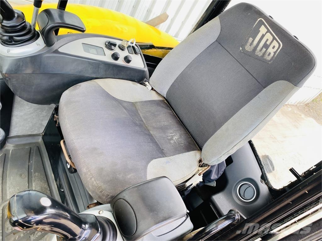 JCB 8045ZTS Midi bagri 7t – 12t