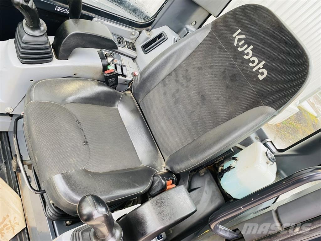 Kubota U48-4 Midi bagri 7t – 12t