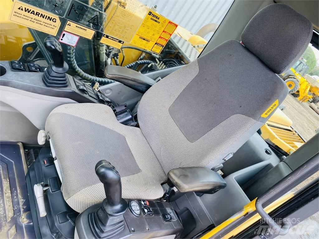 Volvo EC140CL Bagri goseničarji