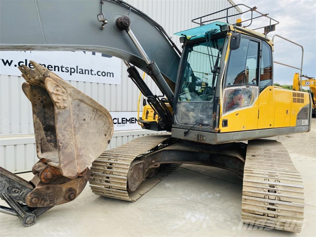 Volvo EC210CL Bagri goseničarji