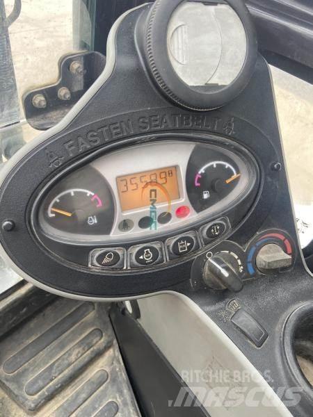 Bobcat E 26 Bagri na kolesih