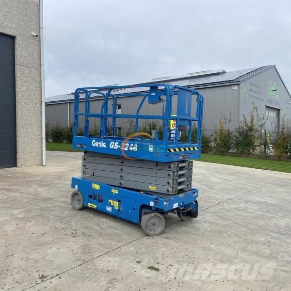 Genie GS-3246 Zglobne dvižne ploščadi