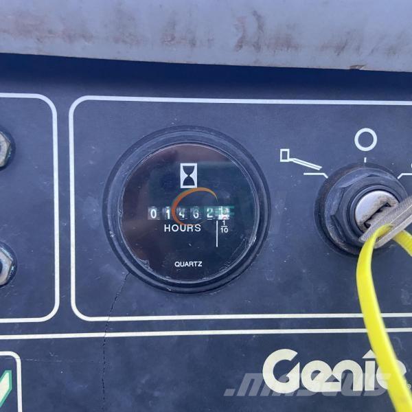 Genie Z51/30J Zglobne dvižne ploščadi