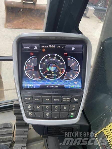 Hyundai HX220 L Bagri na kolesih