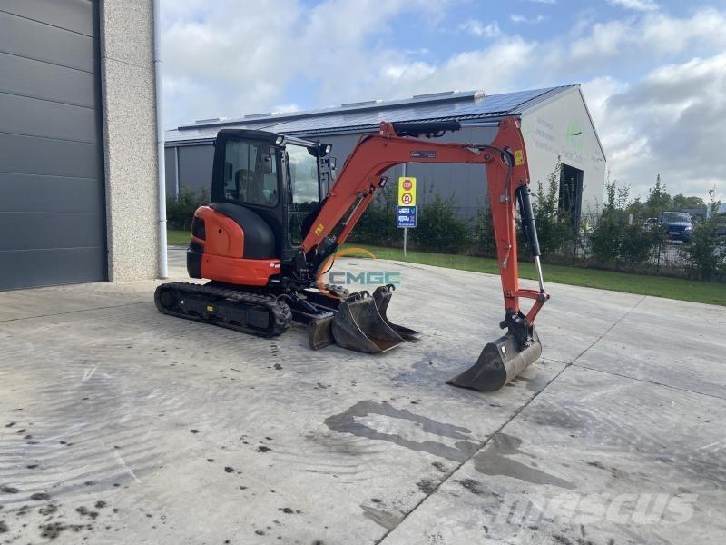 Kubota U36-4 Bagri na kolesih