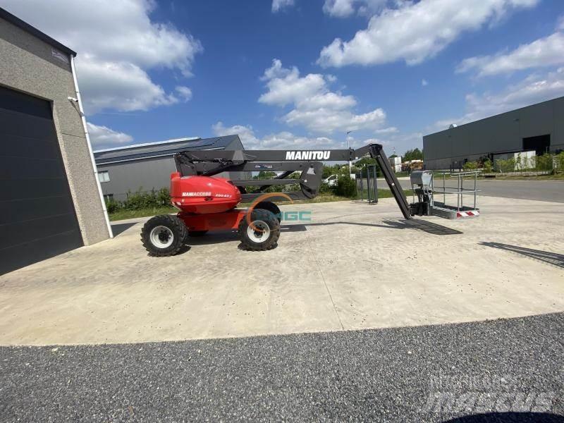 Manitou 200 ATJ Zglobne dvižne ploščadi