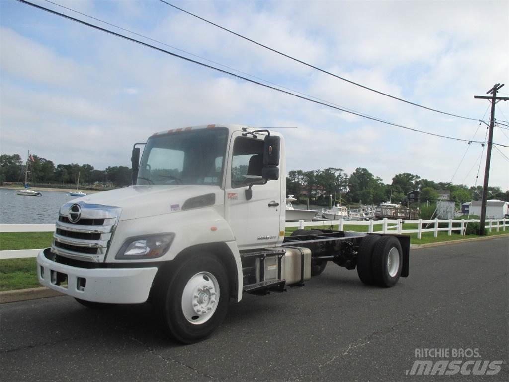 Hino 268 Tovornjaki-šasije