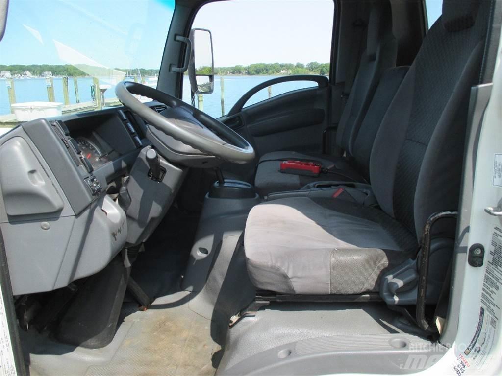 Isuzu NRR Kontejnerski tovornjaki