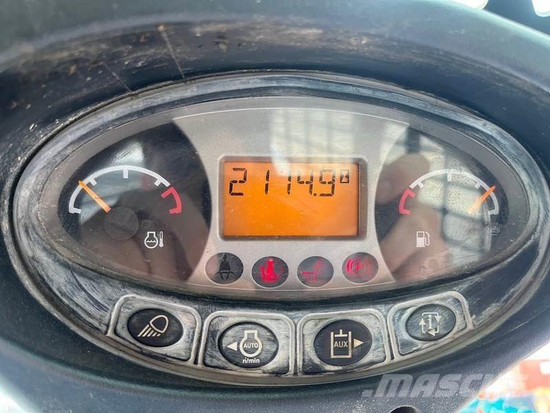 Bobcat T590 HF Mini nakladalci