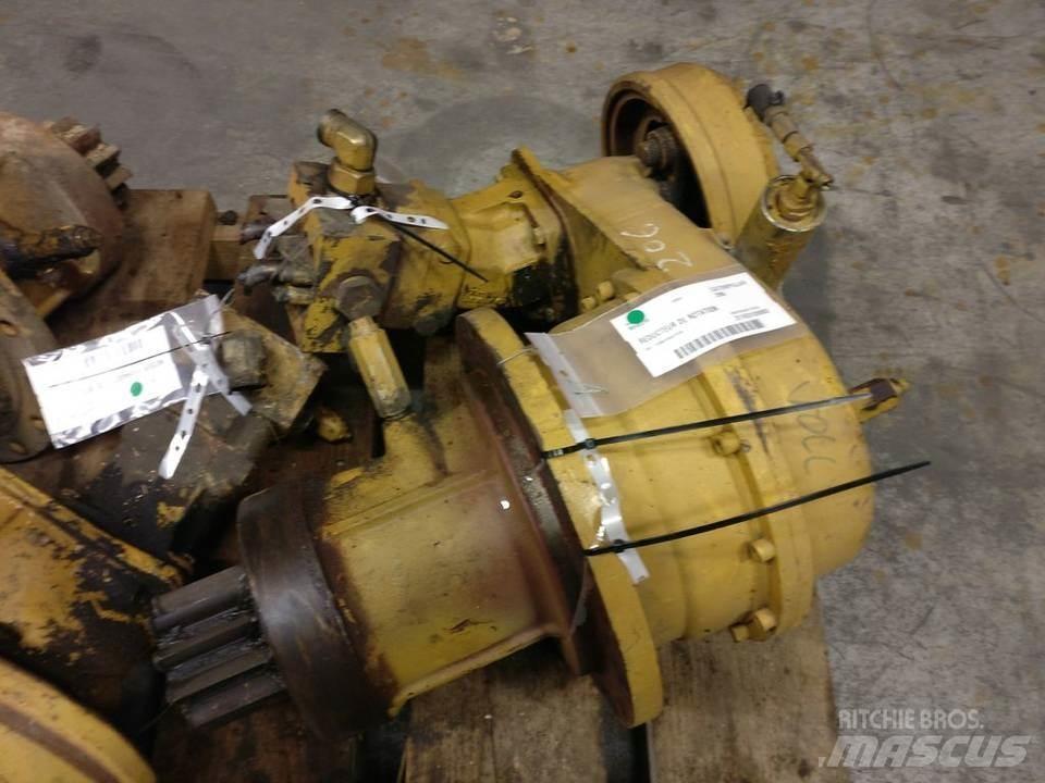 CAT 206 Menjalnik