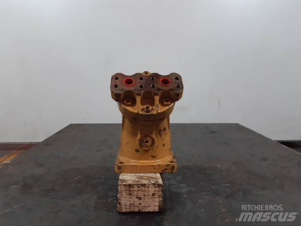 CAT 215 Hidravlika
