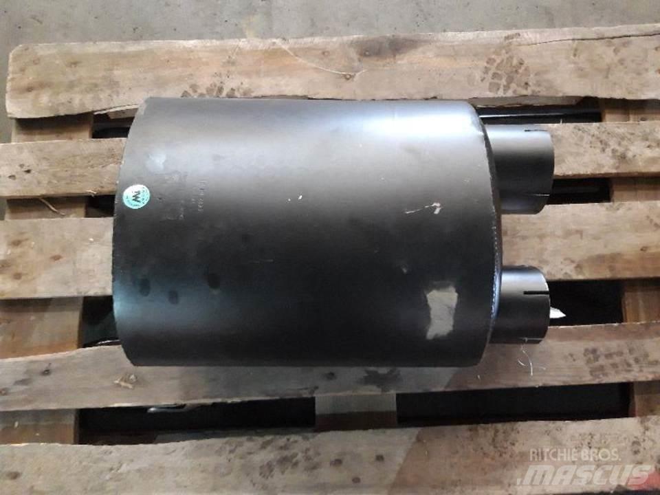 CAT 225 Motorji