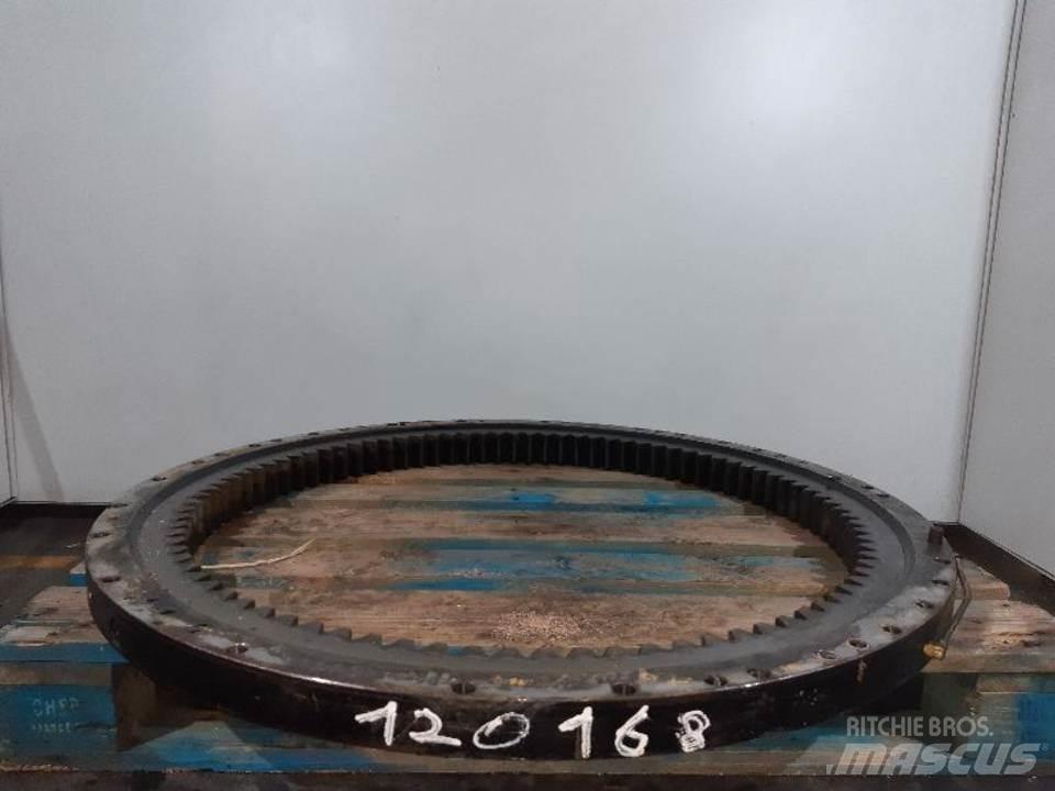 CAT 302.5 Menjalnik
