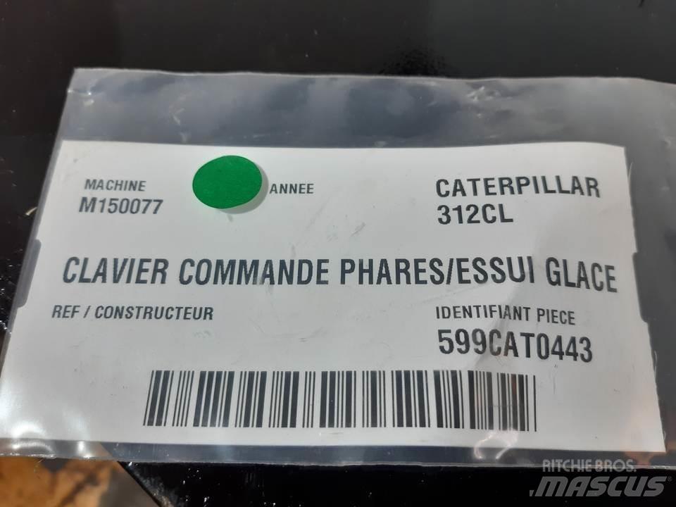 CAT 312CL Kabine in notranjost