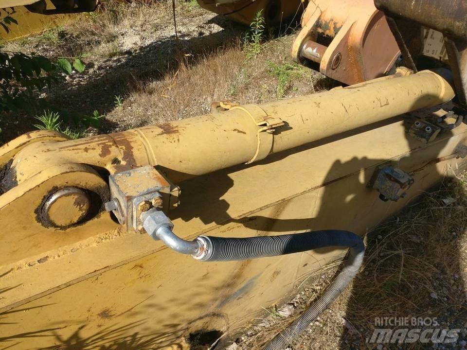 CAT 317 Hidravlika