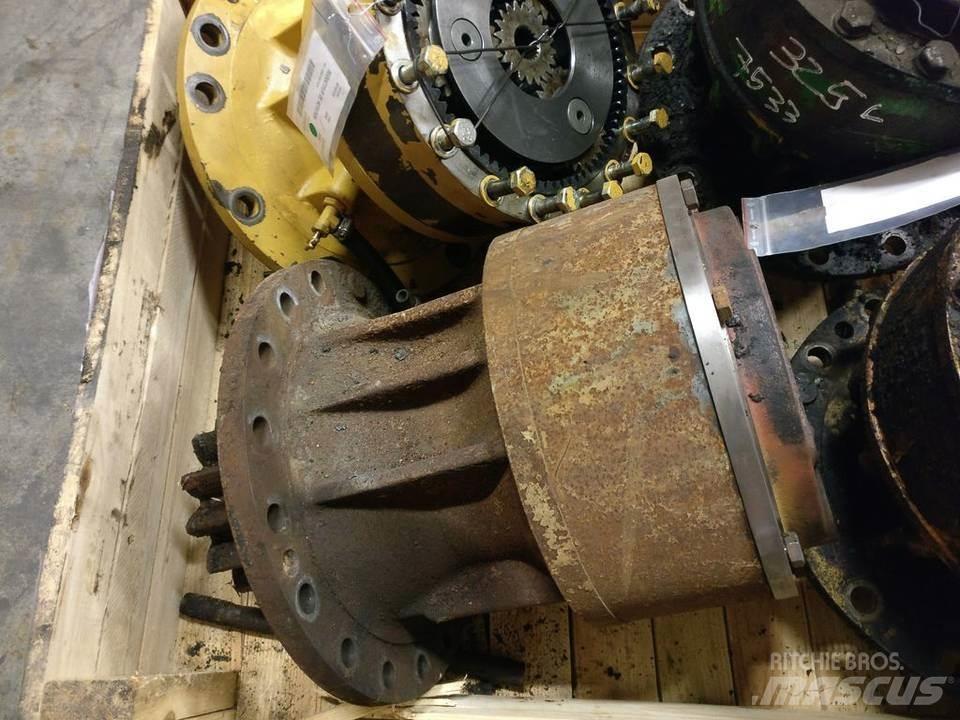 CAT 324D Menjalnik