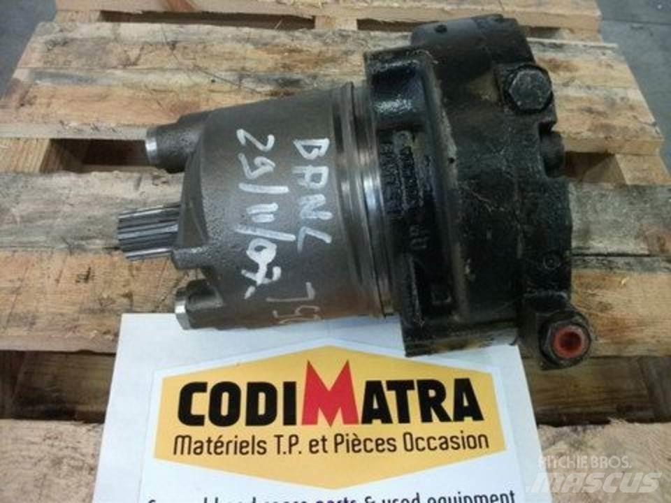 CAT 325 Hidravlika