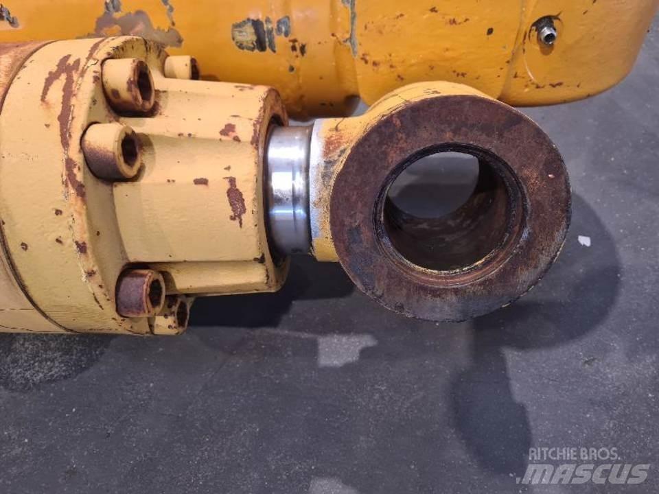 CAT 330L Hidravlika