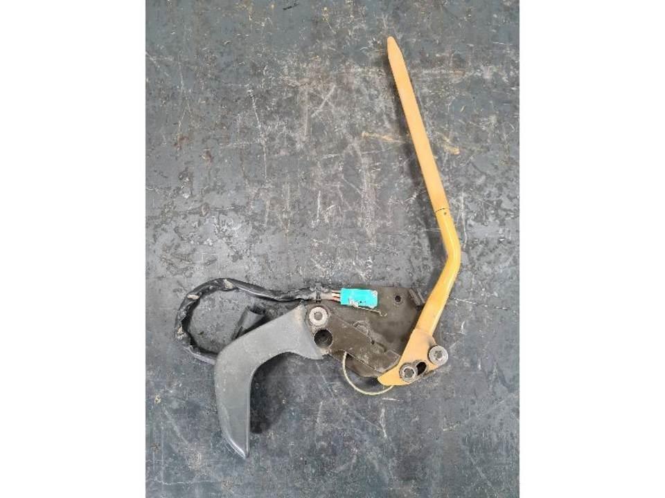 CAT 336DL Kabine in notranjost