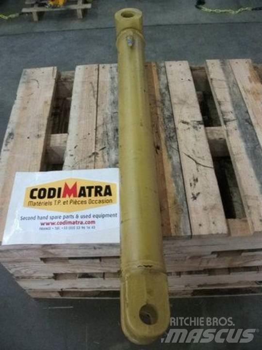 CAT 432D Hidravlika