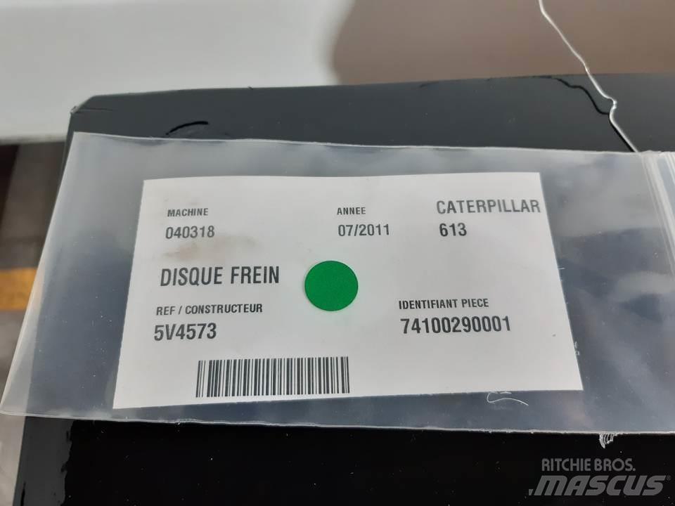 CAT 613 Gosenice
