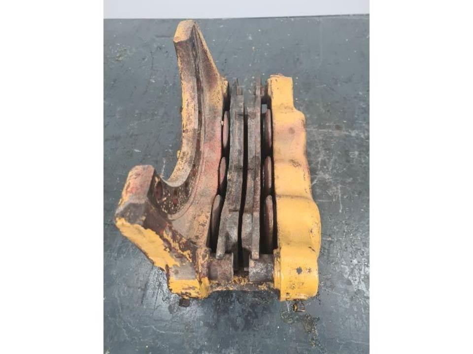 CAT 730 Menjalnik
