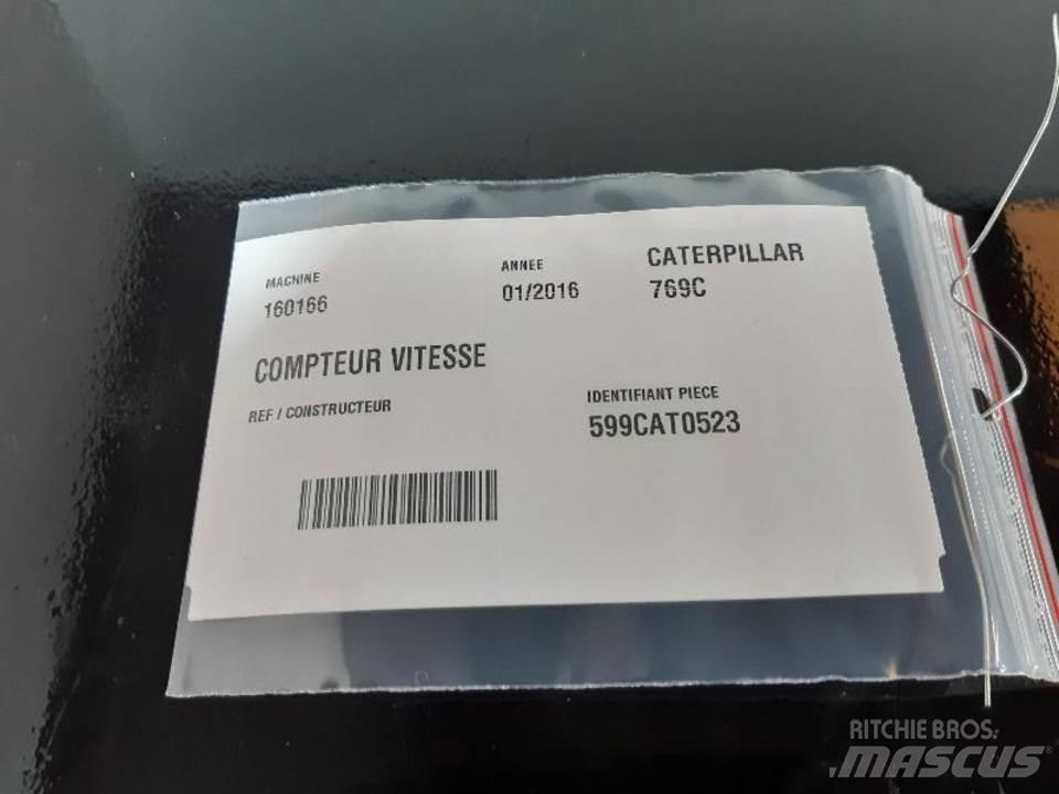 CAT 769C Kabine in notranjost