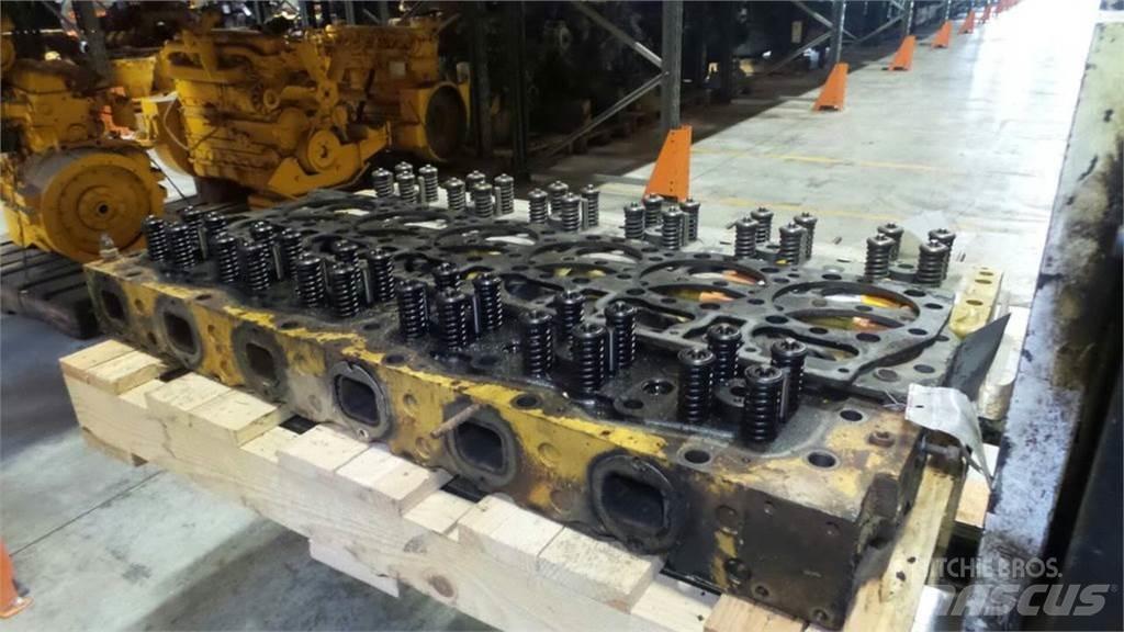 CAT 773B Motorji