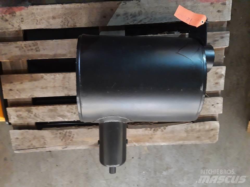 CAT 816B Motorji