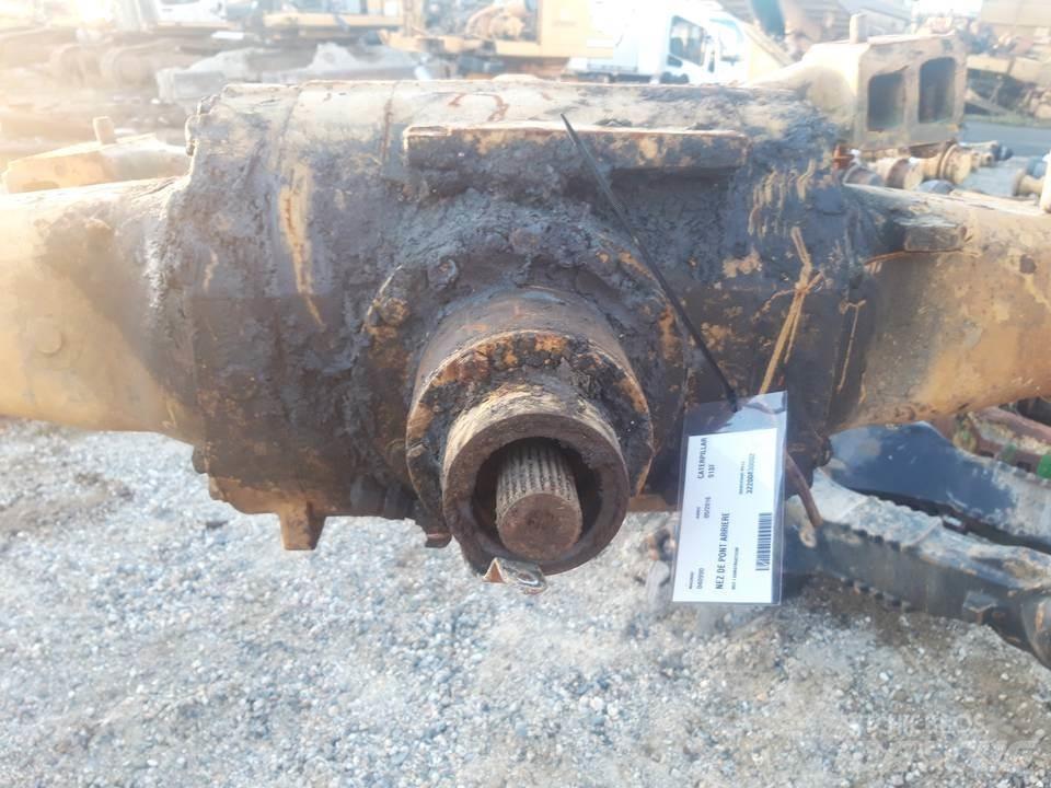 CAT 918F Menjalnik