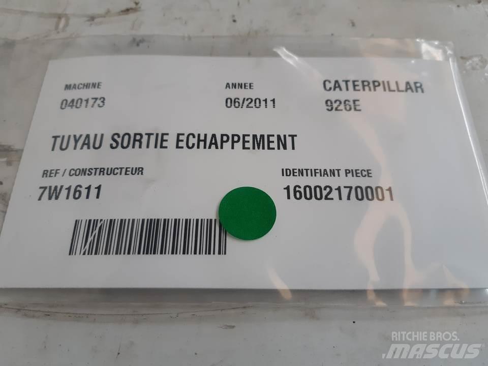 CAT 926E Motorji