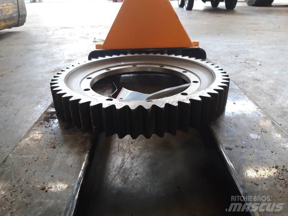 CAT 941B Motorji