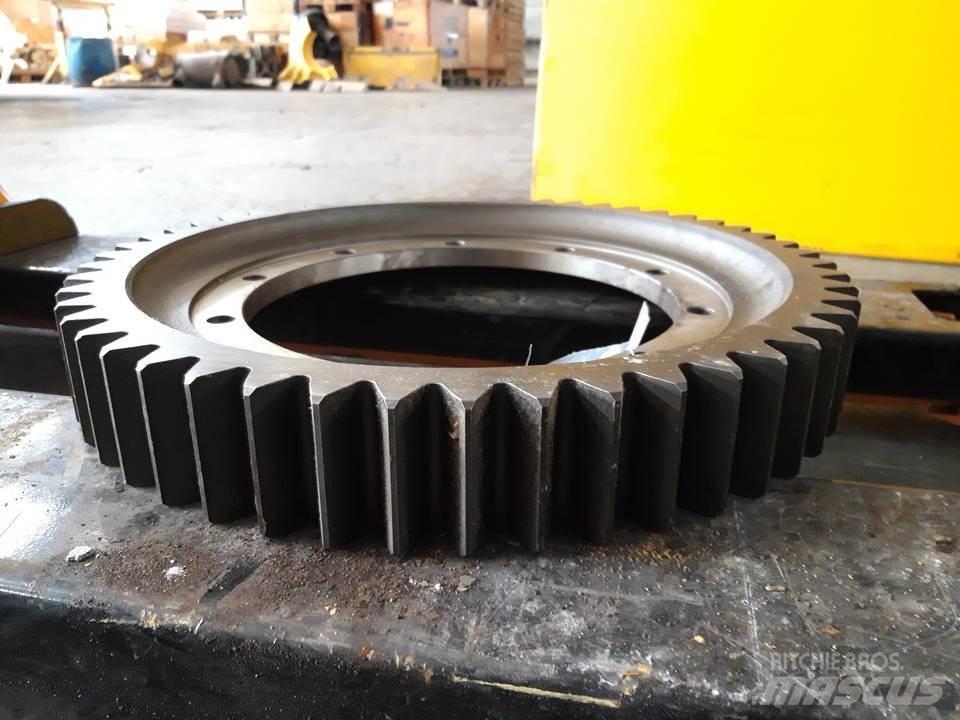 CAT 941B Motorji