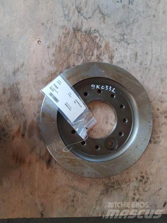 CAT 950 Menjalnik