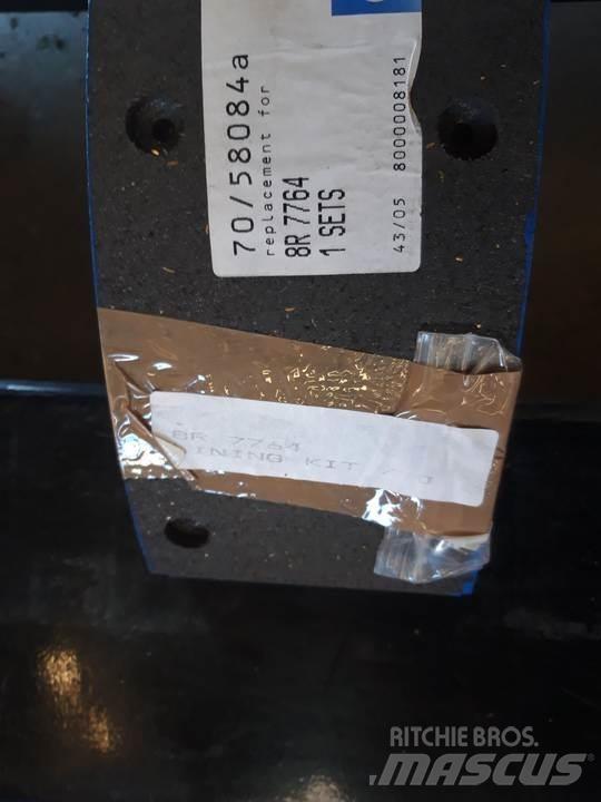 CAT 950 Gosenice