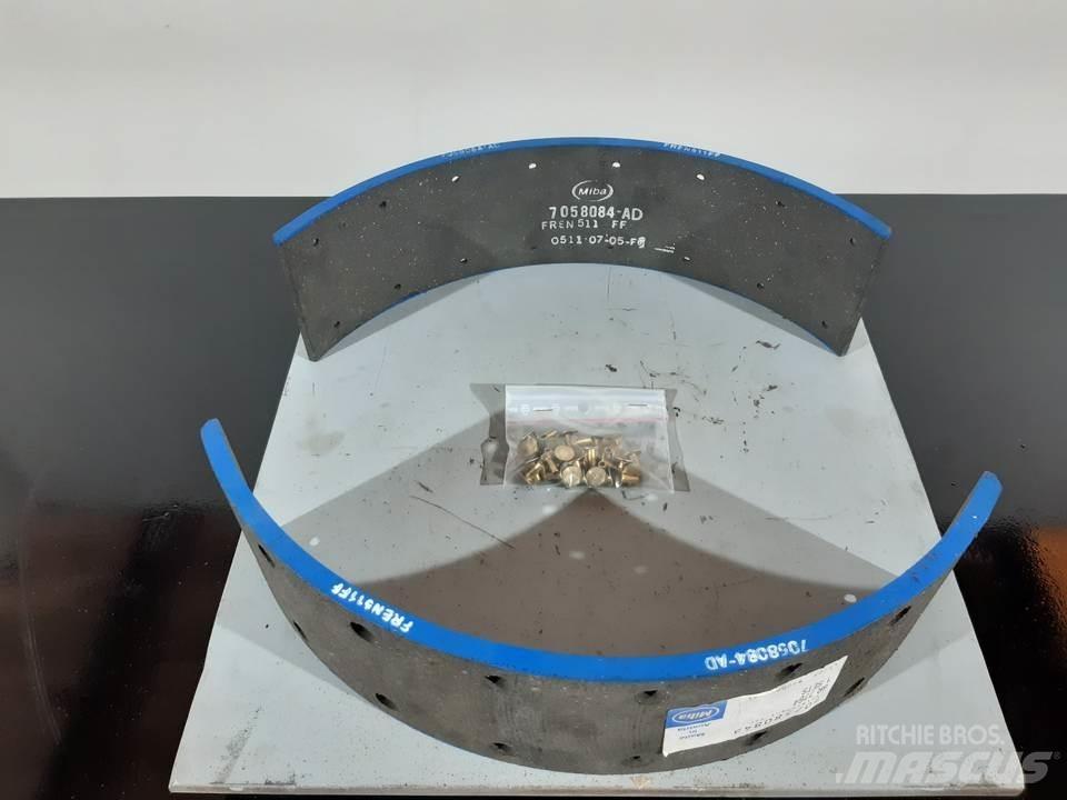 CAT 950 Gosenice