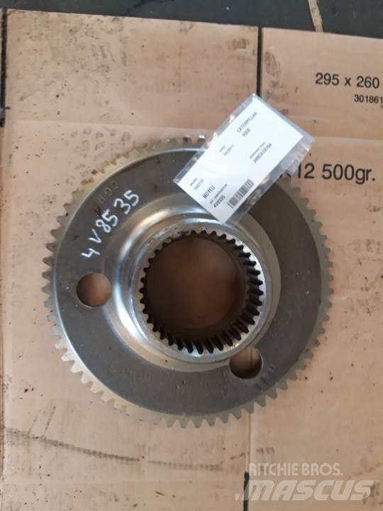 CAT 950B Menjalnik