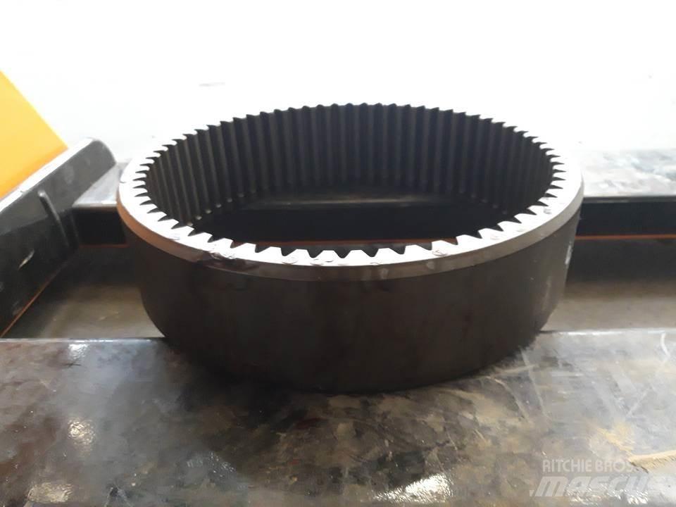 CAT 950E Menjalnik