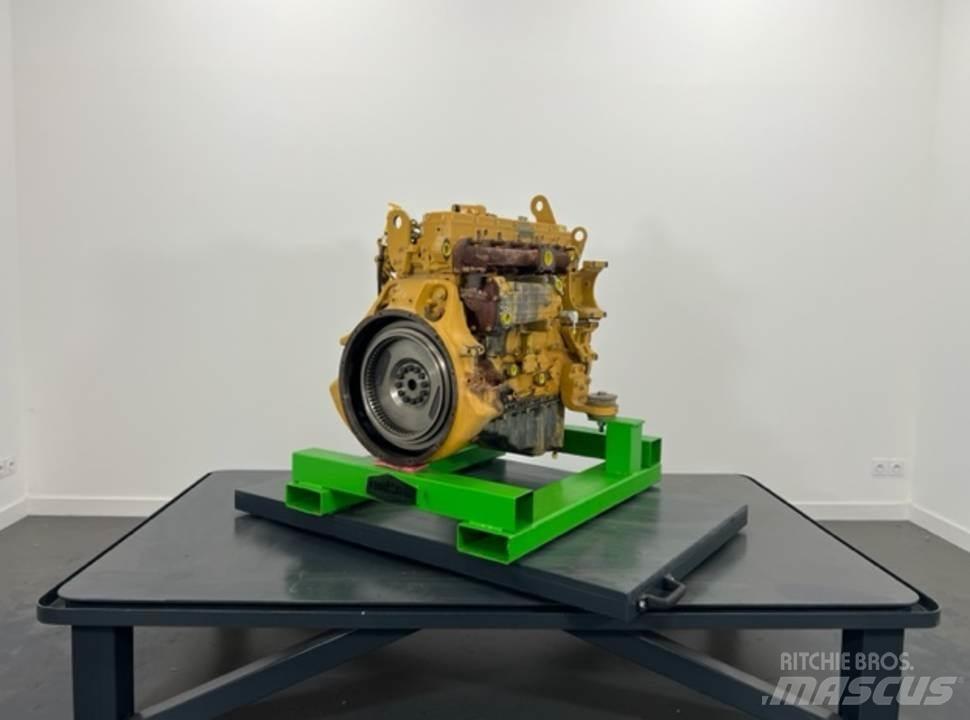 CAT 950K Motorji