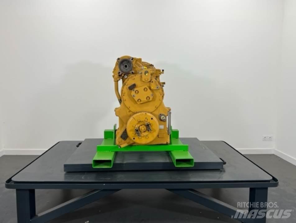 CAT 950K Menjalnik