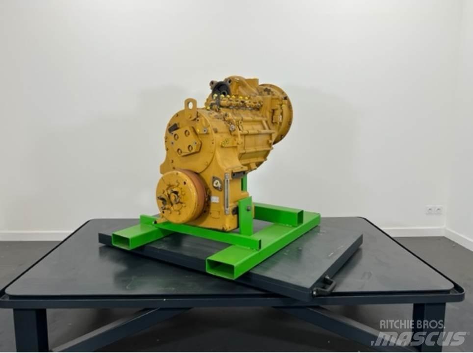 CAT 950K Menjalnik