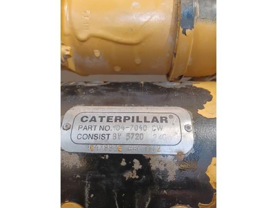 CAT 953C Motorji