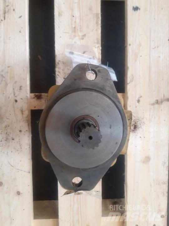 CAT 955K Hidravlika